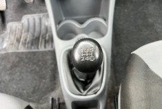 Peugeot 107 5 Portes 1.0 i 12V 68 cv