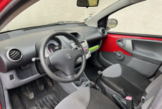 Peugeot 107 5 Portes 1.0 i 12V 68 cv