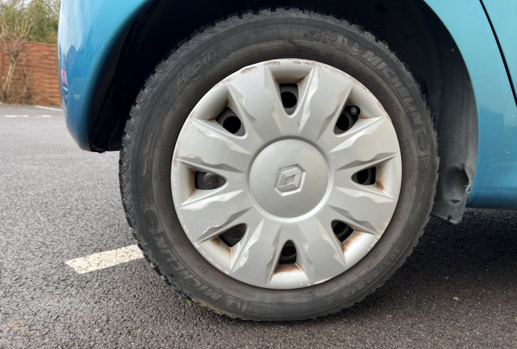 Renault MODUS 1.4 i 16V 98CH 