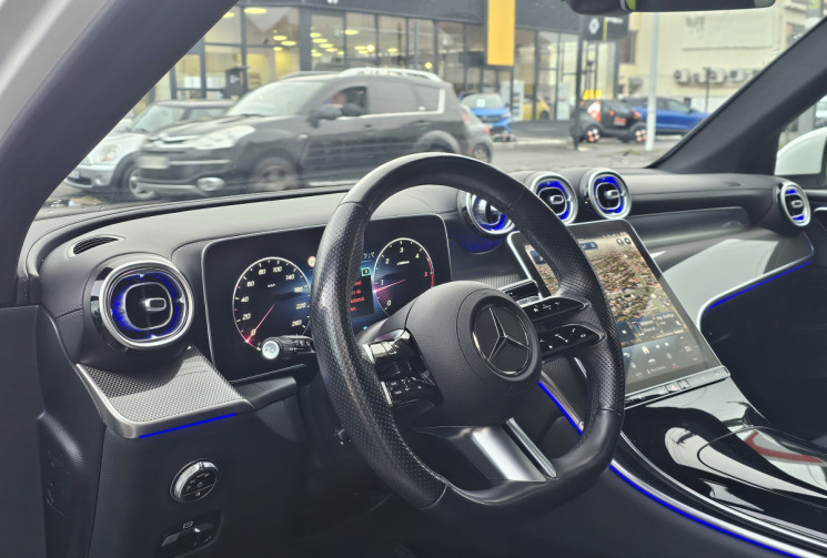 Mercedes GLC 220 d 197 ch AMG Line 4Matic 9G-Tronic