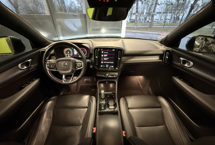 Volvo XC40 T5 RECHARGE TWE 180+82 R-DESIGN DCT7