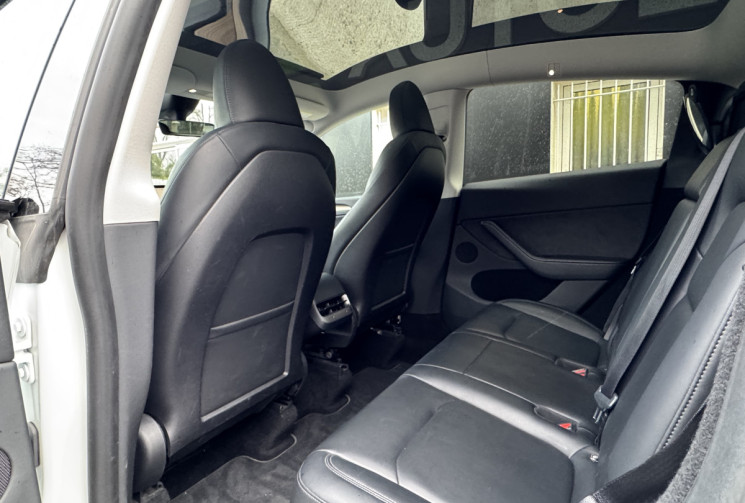 Tesla Model Y Standard RWD 300 ch / 1ere main / TVA apparente / Garantie constructeur 09/2028