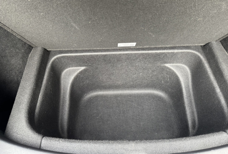 Tesla Model Y Standard RWD 300 ch / 1ere main / TVA apparente / Garantie constructeur 09/2028