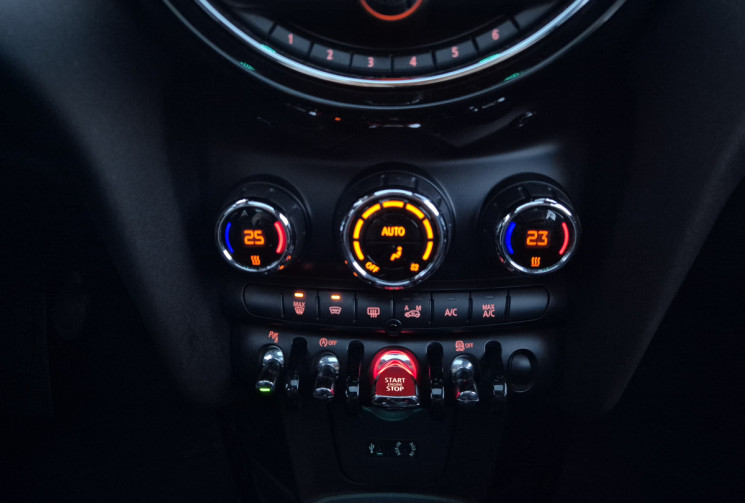 Mini Mini 1.5 D 116 Cooper Marylebone Intérieur cuir / toit pano