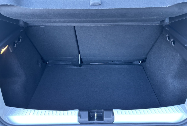 Dacia Sandero 1.0 TCE 90 EXPRESSION PACK CONFORT * ENTRETIEN DACIA * ATTELAGE * GARANTIE 23/04/2027