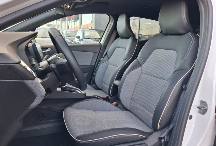 Renault Clio 1.6 E-Tech 145ch full hybrid