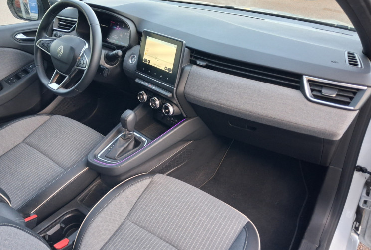 Renault Clio 1.6 E-Tech 145ch full hybrid