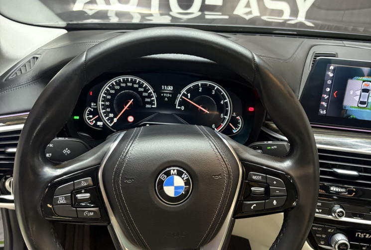 BMW Série 5 530 D 265 G30  BVA8 Luxury Line / siège chauffants / Garantie 6 Mois