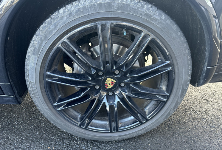 Porsche Cayenne 3.0 TDi  V6 262 AWD  Tiptronic S 262 