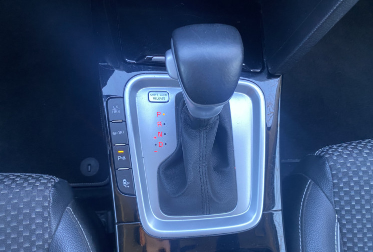 Kia XCeed 1.6 GDi 105ch + Plug-In XCeed 1.6 GDi 141 CH Plug in Hybrid DESIGN TOIT OUVRANT - SUIVI 