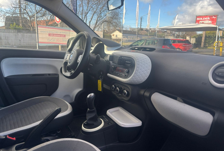 Renault Twingo III 1.0 SCE 71 LIMITED / TRES BON ETAT / ENTRETIEN COMPLET / GARANTIE 12 MOIS 