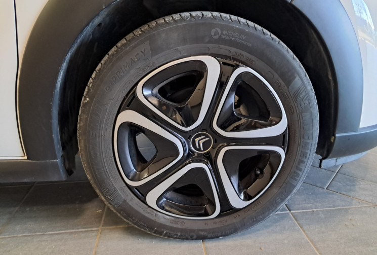 Citroën C3 1.2 PureTech 110 S&S Shine EAT6 - 1ERE  MAIN - TBE - REVISEE - GARANTIE
