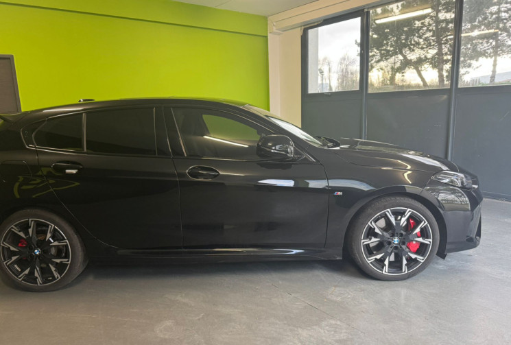 BMW Série 1  DKG7 M Sport 170 * TOIT OUVRANT / SIEGES CHAUFFANT 