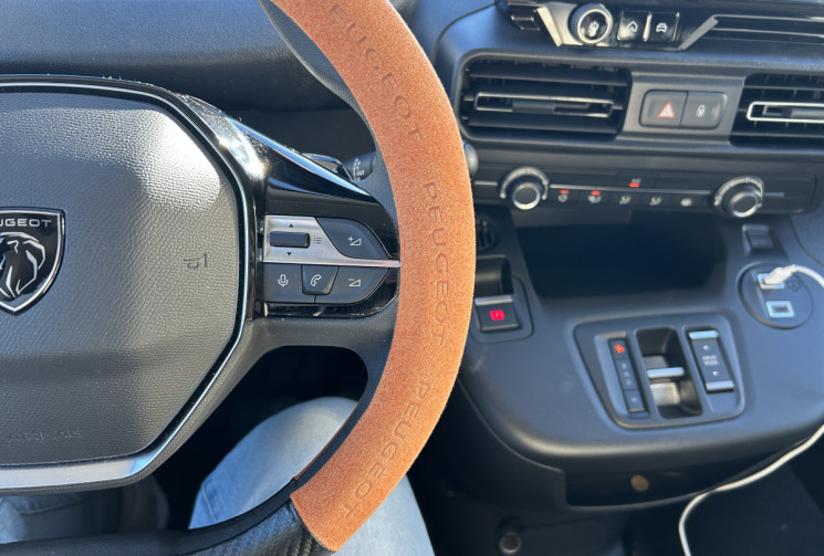 Peugeot Partner III (3) 1.5 BlueHDI CABINE APPROFONDIE XL 130 Ch EAT8 * TVA RECUPERABLE * 