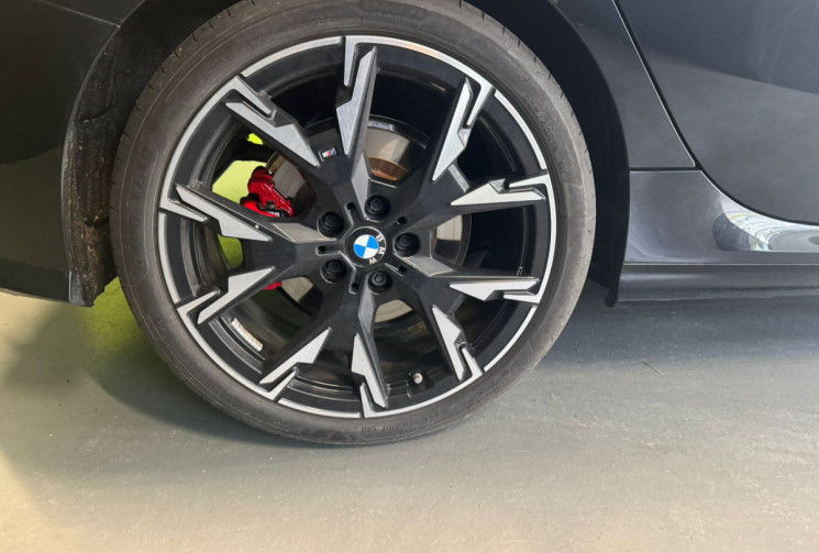 BMW Série 1  DKG7 M Sport 170 * TOIT OUVRANT / SIEGES CHAUFFANT 