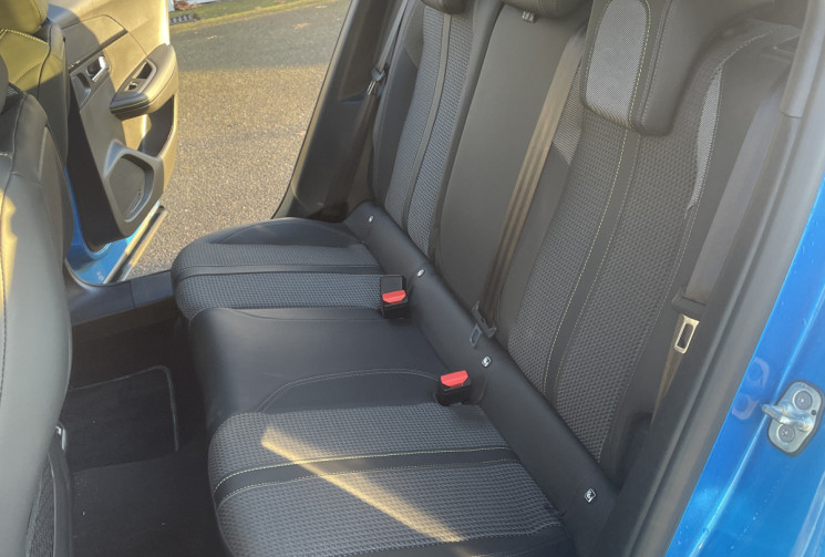 Peugeot 2008 II 1.5 BlueHDi S&S BVA EAT8 130 CV  GT 