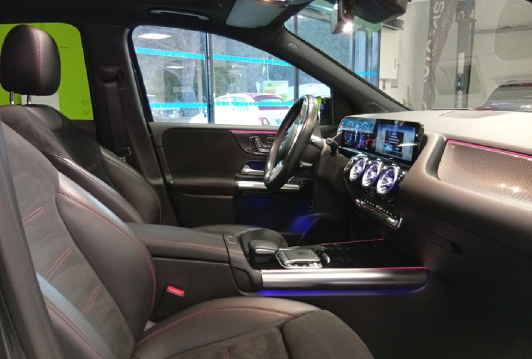 Mercedes Classe B 200 cdi AMG Line + toit ouvrants + joncs noirs