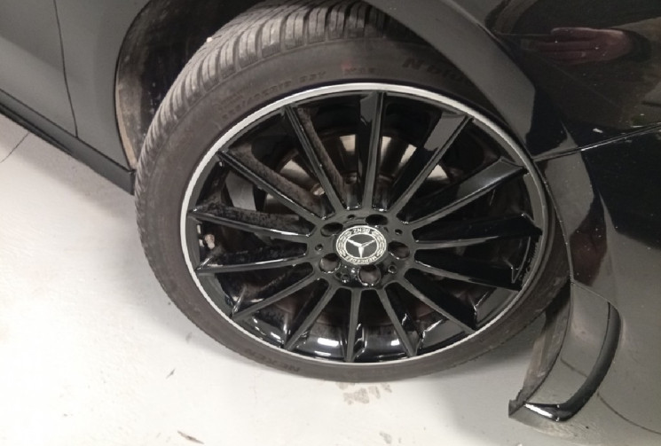 Mercedes Classe B 200 cdi AMG Line + toit ouvrants + joncs noirs