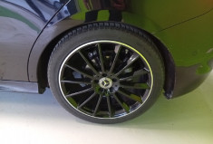 Mercedes Classe B 200 cdi AMG Line + toit ouvrants + joncs noirs