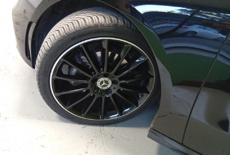 Mercedes Classe B 200 cdi AMG Line + toit ouvrants + joncs noirs