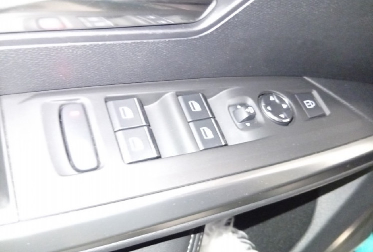 Peugeot 3008 210 CV GT + TOIT OUVRANT + PACK 360 DRIVE ASSYST+POMPE CHALEUR