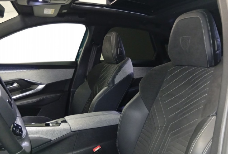 Peugeot 3008 210 CV GT + TOIT OUVRANT + PACK 360 DRIVE ASSYST+POMPE CHALEUR