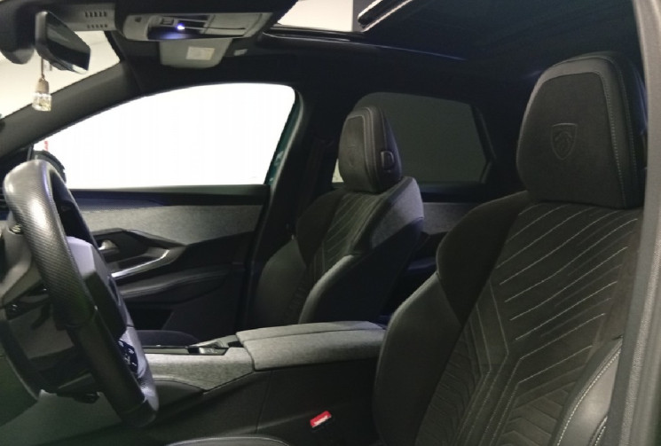 Peugeot 3008 210 CV GT + TOIT OUVRANT + PACK 360 DRIVE ASSYST+POMPE CHALEUR