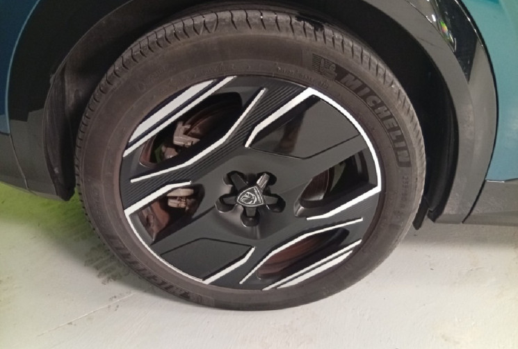 Peugeot 3008 210 CV GT + TOIT OUVRANT + PACK 360 DRIVE ASSYST+POMPE CHALEUR