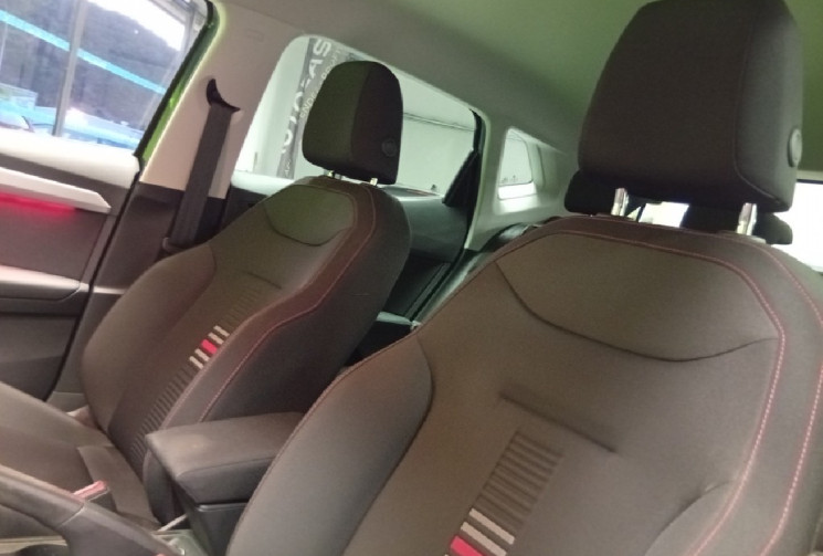 SEAT Ibiza 1.5 l TSi 150 FR + JANTES 18 