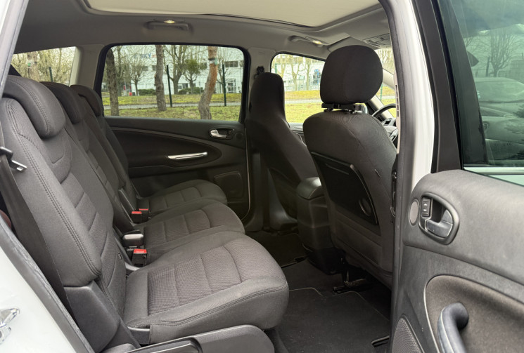 Ford S-MAX  2.0 TDCI 140 FAP TITANIUM 7PL