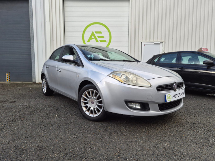 FIAT BRAVO 1.6 MULTIJET 105CV ELEGANCE / RADAR DE RECUL/ DISTRIBUTION OK / CARNET COMPLET 