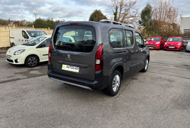 Peugeot Rifter 1.5 BLUEHDI / 130 CH / ALLURE / L2 / 7 PLACES 