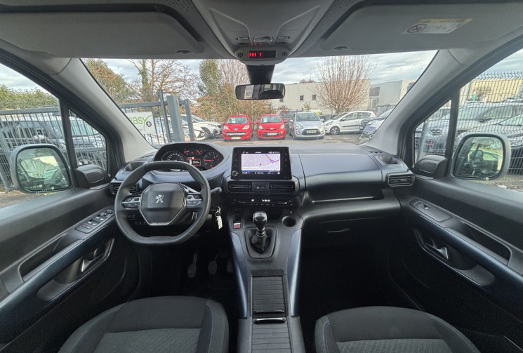 Peugeot Rifter 1.5 BLUEHDI / 130 CH / ALLURE / L2 / 7 PLACES 