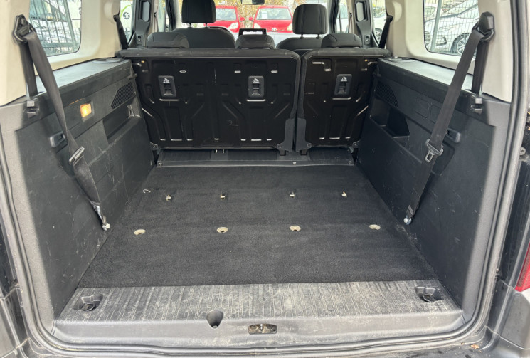 Peugeot Rifter 1.5 BLUEHDI / 130 CH / ALLURE / L2 / 7 PLACES 