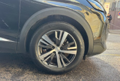 Peugeot 3008 allure 1.2 130 cv / CARPLAY / SIEGES CHAUFFANT / CAMERA / LED / 