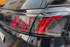 Peugeot 3008 allure 1.2 130 cv / CARPLAY / SIEGES CHAUFFANT / CAMERA / LED / 