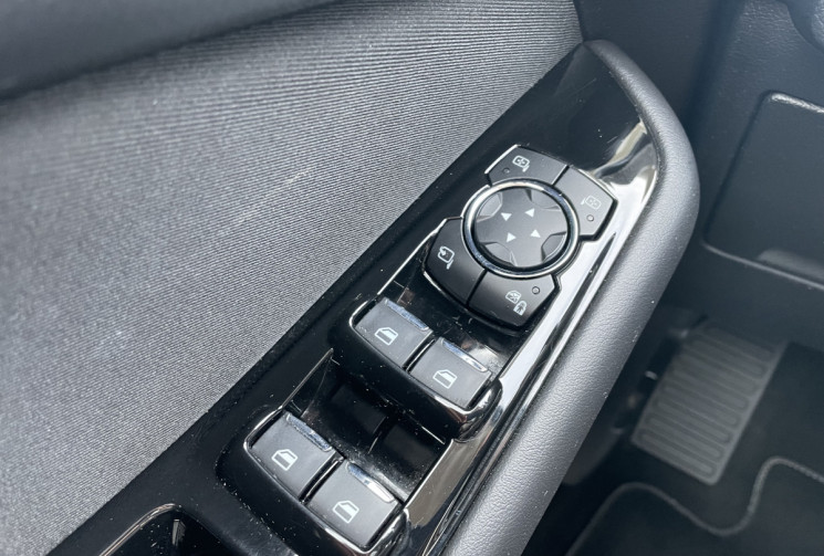 Ford GALAXY III 2.0 TDCi 150 S&S Titanium Powershift 7 Places