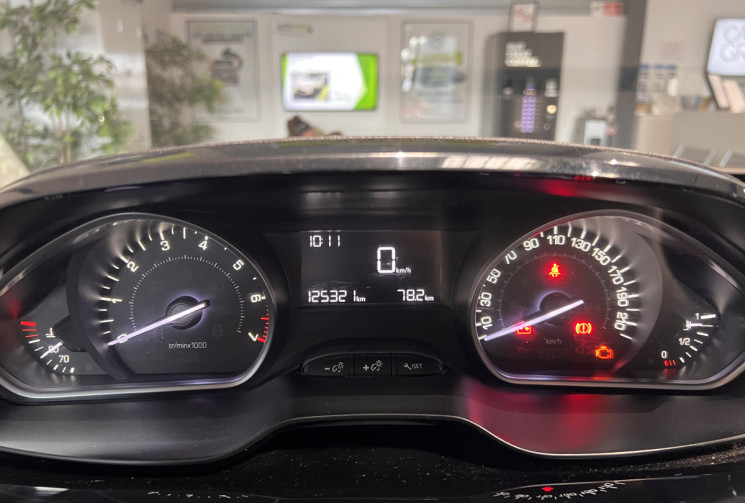 Peugeot 208 1.2 LIKE 68CH 5P 