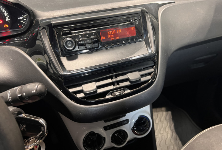 Peugeot 208 1.2 LIKE 68CH 5P 