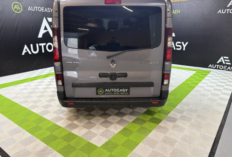 Renault Trafic 1.6 DCI 145 BVM 8 Places
