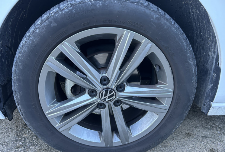 Volkswagen Polo VI 1.0 TSI DSG7 95 United Carplay / Android auto / Bluetooth