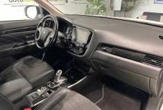 Mitsubishi OUTLANDER 200CH PLUG-IN HYBRID EV 4X4 INSTYLE 