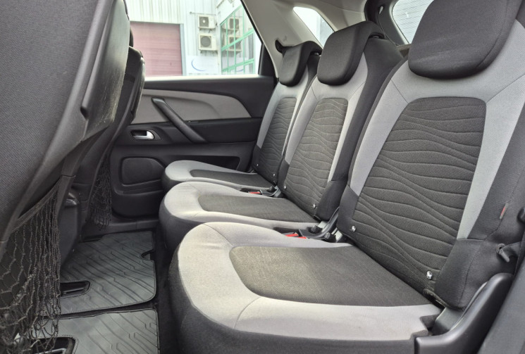 Citroën C4 PICASSO II 2.0 BlueHDi 150CV * DISTRIBUTION OK * 4 Pneu Neuf * CARNET COMPLET