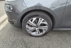 Citroën C4 PICASSO II 2.0 BlueHDi 150CV * DISTRIBUTION OK * 4 Pneu Neuf * CARNET COMPLET