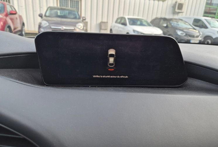 Mazda MAZDA 3 IV 122 cv 2.0 SkyActiv-G Mild Hybrid * Carplay * Entretien OK