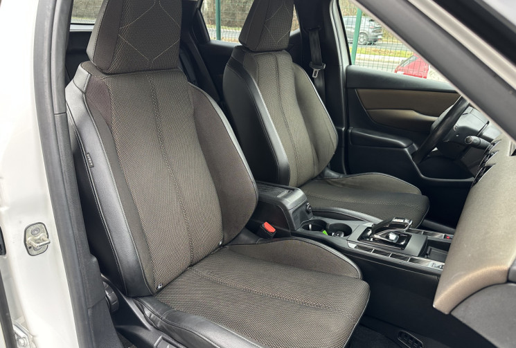 DS DS 3 Crossback E-tense 136 ch SO CHIC / 1ere main / Camera / Carplay / Siege chauffant / Garantie