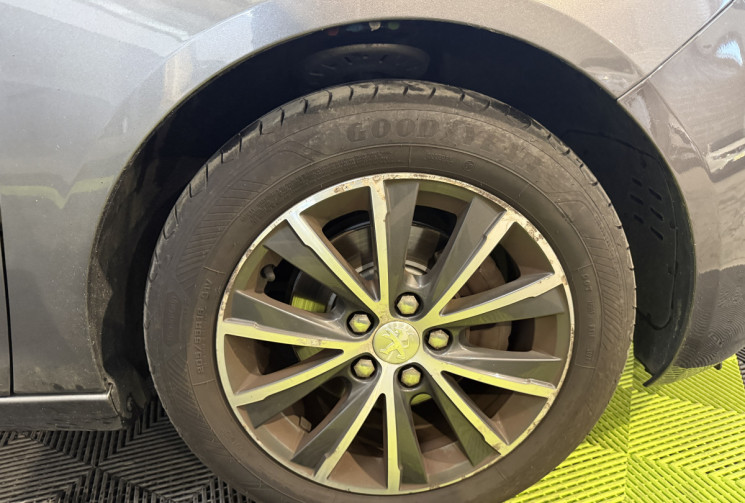 Peugeot 308 1.6 BlueHDi 120ch Allure  EAT6 - Kit De Distribution Neuf 