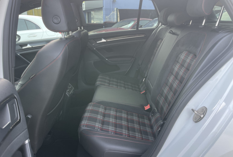 Volkswagen Golf VII 2.0 TSI 245 Ch GTI Performance DSG6 5p IMMATRICULATION OFFERTE * TOIT OUVRANT *