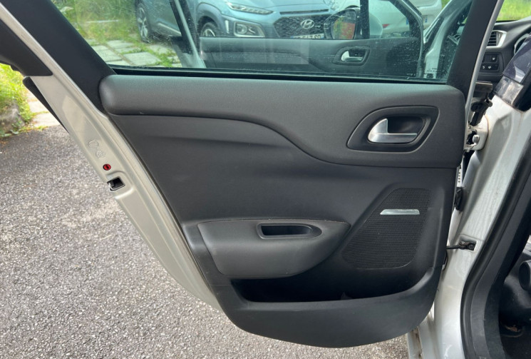 Citroën DS4  1.6 e-HDi FAP BMP6 S&S 114 cv SO CHIC