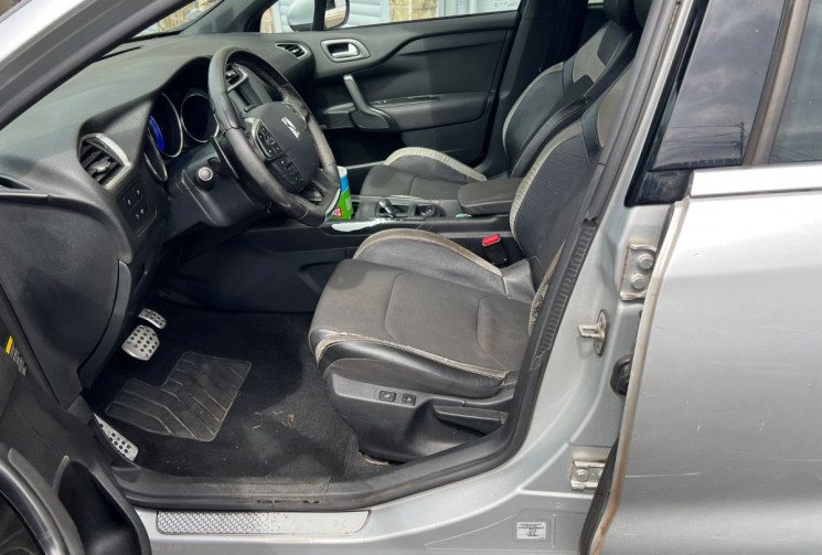 Citroën DS4  1.6 e-HDi FAP BMP6 S&S 114 cv SO CHIC